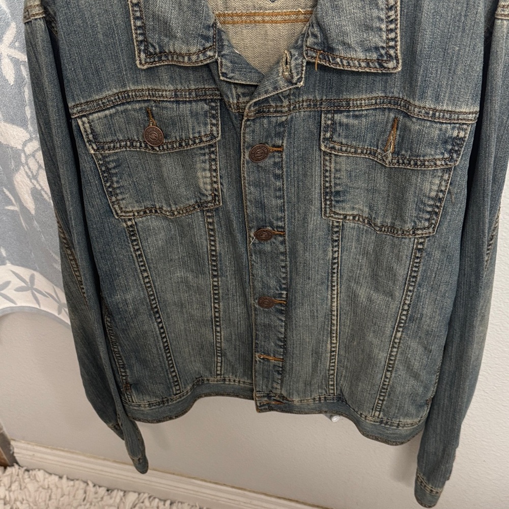 Seven7 Denim Jacket in Light Blue with Gold Logo